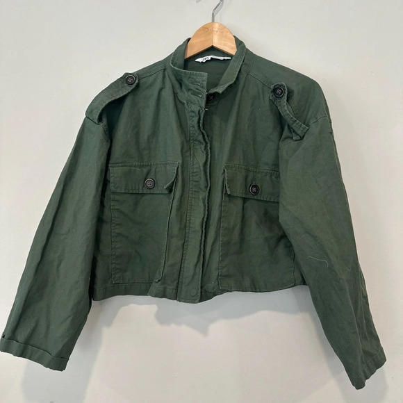 - Zara military green Utility cropped jacket women size Medium - Picture 2 of 10